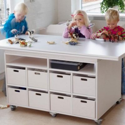 Computerbord og legebord