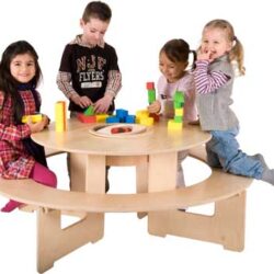 Skolebord og legebord